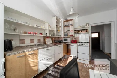 Na predaj dom, 260 m², Veľká Lodina