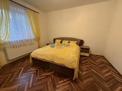 Na predaj 4-izbový dom, 244 m², Šaľa, Kilič