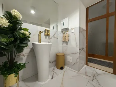 Na prenájom komerčné, 80 m², Žilina, Mariánske námestie