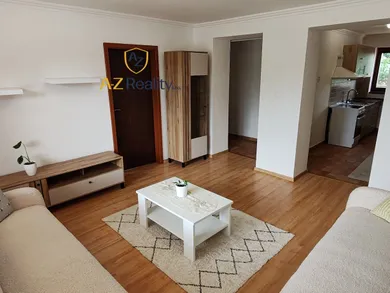 Na prenájom 2-izbový byt, 59 m², Komárno, Sústružnícka