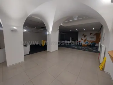 Na prenájom komerčné v Bratislava-Staré Mesto · €5 250 · Dokončené