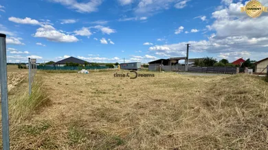 Na predaj pozemok, 657 m², Golianovo