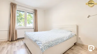 Na prenájom 3-izbový byt, 54 m², Bratislava-Nové Mesto, Kukučínova