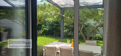 Na predaj 4-izbový dom, 94 m², Rovinka, Žitná ulica