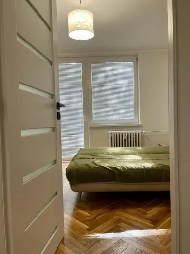 Byty na prenájom 3-izbový, Nitra · €790