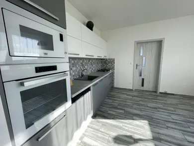Na prenájom byt v Nové Zámky · €600 · Dokončené
