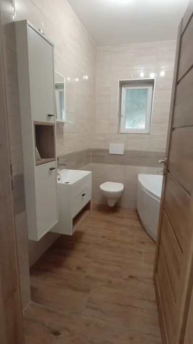 Na prenájom 3-izbový dom, 500 m², Tesárske Mlyňany