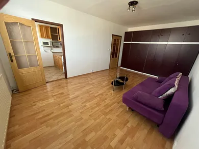 Na prenájom 1-izbový byt, 34 m², Trenčín, Sibírska