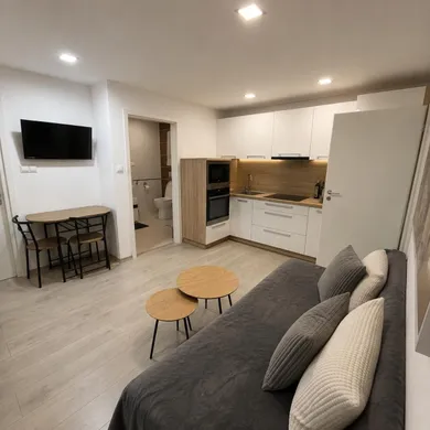 Na predaj 2-izbový byt, 34 m², Trnava, Pekárska