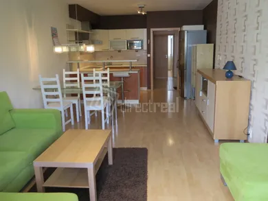 Na prenájom byt v Bratislava-Dúbravka · €600 · Čiastočná rekonštrukcia