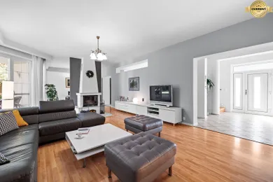Domy na predaj 6-izbový, Bratislava-Rusovce · €889 000