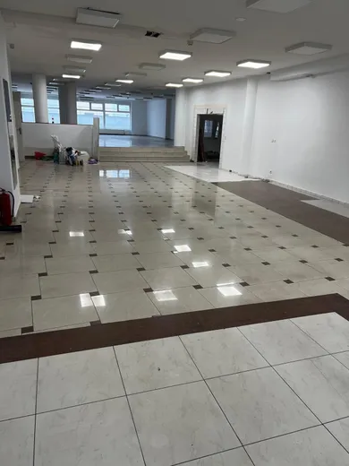 Na predaj komerčné, 311 m², Bratislava-Staré Mesto, Mickiewiczova