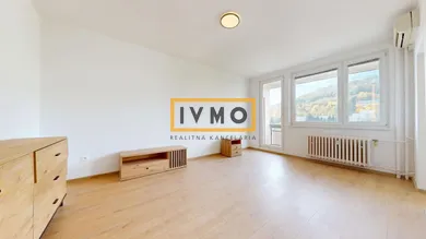 Na predaj 1-izbový byt, 38 m², Bratislava-Dúbravka, Ľuda Zúbka
