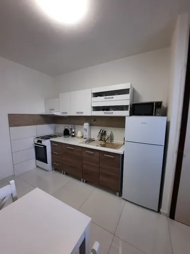 Na prenájom byt v Bratislava-Karlova Ves · €600 · Dokončené