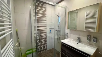 Na prenájom 3-izbový byt, 72 m², Bratislava-Petržalka, Vranovská