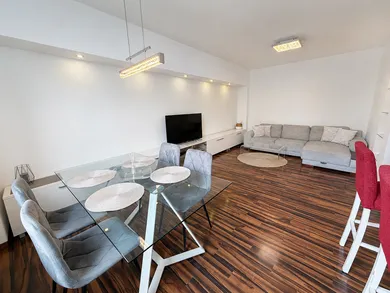 Mieszkania na wynajem, 2-pokojowe, Košice-Staré Mesto · €850