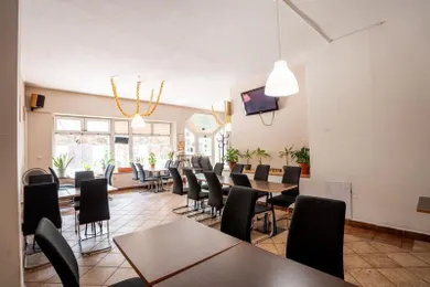 Na prenájom objekt, 141 m², Bratislava-Staré Mesto, Vazovova