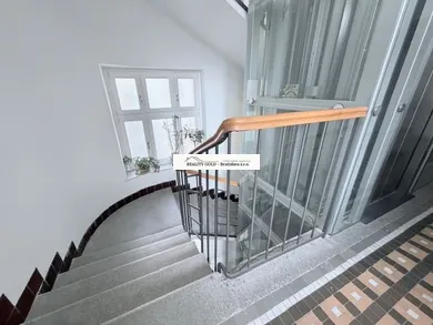 Na predaj 3-izbový byt, 104 m², Bratislava-Staré Mesto