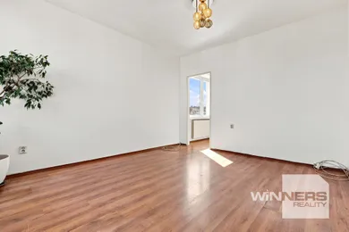 Na predaj 3-izbový byt, 76 m², Bratislava-Lamač, Heyrovského
