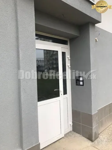 Na prenájom 1-izbový byt, Prievidza