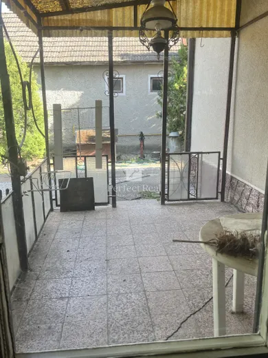 Na predaj dom, 130 m², Padáň, vedlajšia