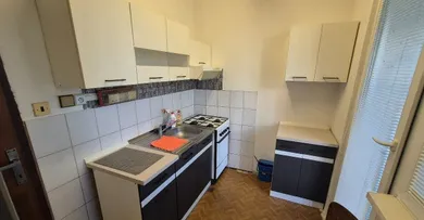 Na predaj 1-izbový byt, Komárno, Ul. gen. Klapku
