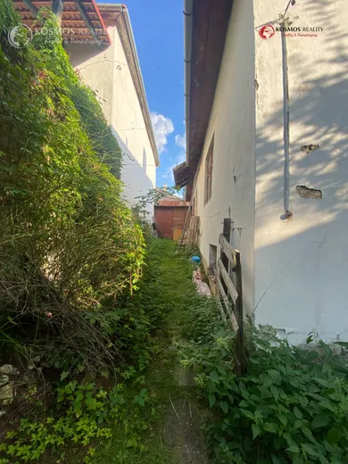 Na predaj 4-izbový dom, 250 m², Smolník