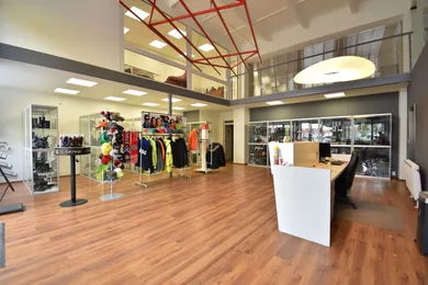 Na prenájom komerčné v Bratislava-Ružinov · €2 540 · Dokončené