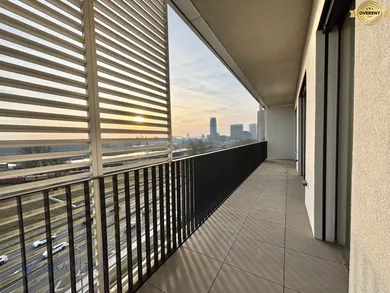 Na predaj 4-izbový byt, 148 m², Bratislava-Ružinov, Prístavná
