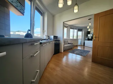 Na prenájom 1-izbový byt, 43 m², Bratislava-Karlova Ves, Cikkerova