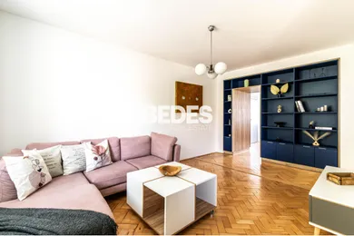 Mieszkania na wynajem, 3-pokojowe, Prievidza · €580