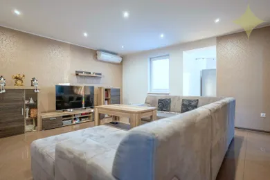 Na predaj dom, 326 m², Partizánske, Budovateľská