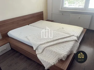 Na prenájom 3-izbový byt, 77 m², Piešťany