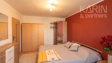 Na predaj 3-izbový byt, 73 m², Nové Zámky