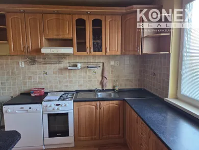 Na predaj 3-izbový byt, 74 m², Michalovce, Jána Hollého
