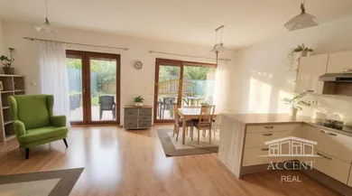 Na prenájom 4-izbový dom, 160 m², Bratislava-Ružinov, Na križovatkách