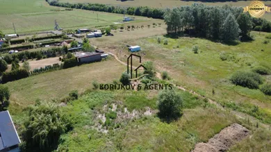 Na predaj pozemok, 136 m², Myslina