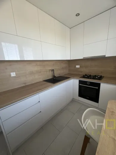 Mieszkania na sprzedaż, 3-pokojowe, Hlohovec · €144 900