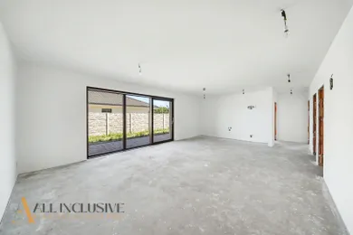 Na predaj 3-izbový dom, 106 m², Lehnice