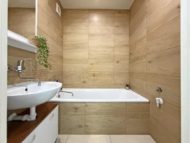 Na predaj 3-izbový byt, 65 m², Košice-Dargovských hrdinov, Kurská 2