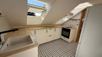 Дачні будинки на продаж, Levice · €135 000