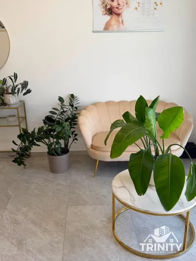 Na predaj komerčné, 49 m², Nové Zámky, Jazdecká