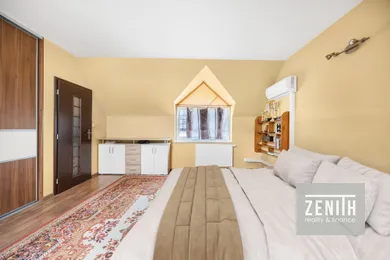 Na predaj 3-izbový dom, 118 m², Bratislava-Vajnory, Roľnícka