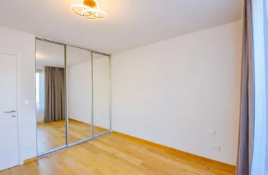 Na predaj 2-izbový byt, 59 m², Bratislava-Ružinov, Košická