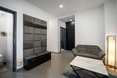 Na predaj 4-izbový byt, 91 m², Bratislava-Nové Mesto