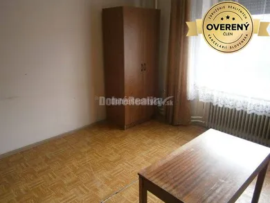 Na predaj 5-izbový dom, Hurbanovo, Nálepkova