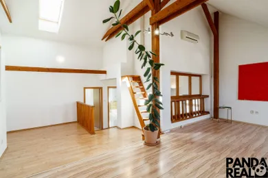 Na predaj 5-izbový dom, 150 m², Nitra