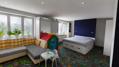 Na predaj 2-izbový byt, 57 m², Prievidza
