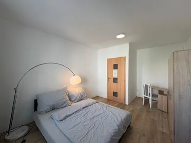 Mieszkania na wynajem, 1-pokojowe, Bratislava-Vrakuňa · €400