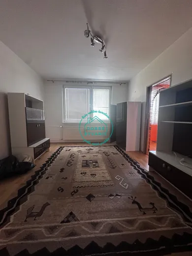 Na predaj 3-izbový byt, 78 m², Šurany
